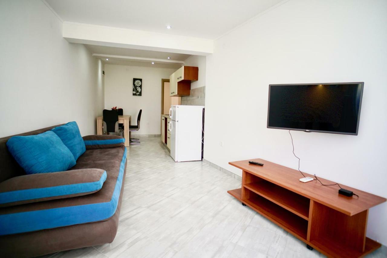 טרוגיר Apartments Teo מראה חיצוני תמונה